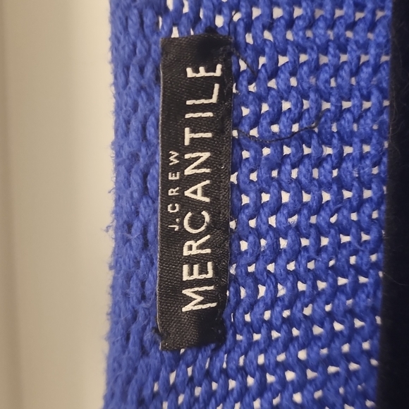 3/$25 J.Crew Mercantile sweater - Picture 2 of 3